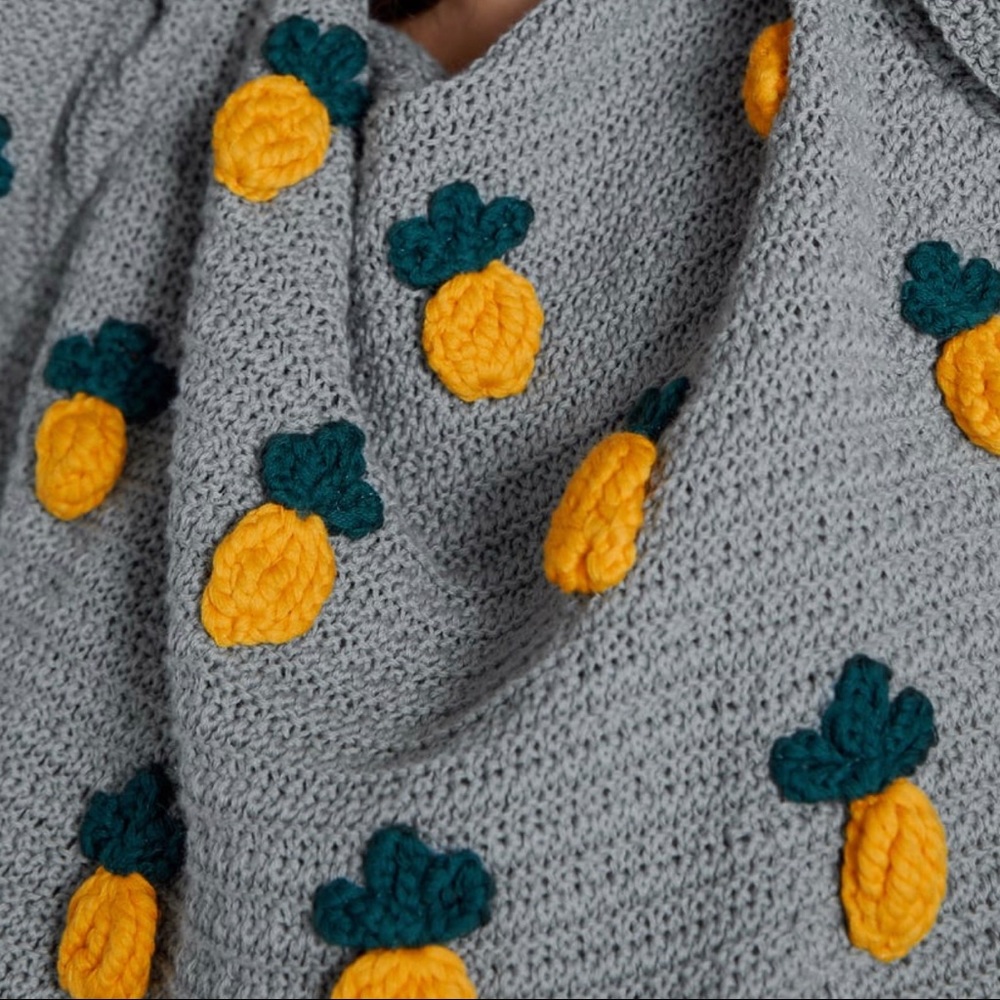 ZARA Pineapple Knit Sweater - Picture 5 of 8